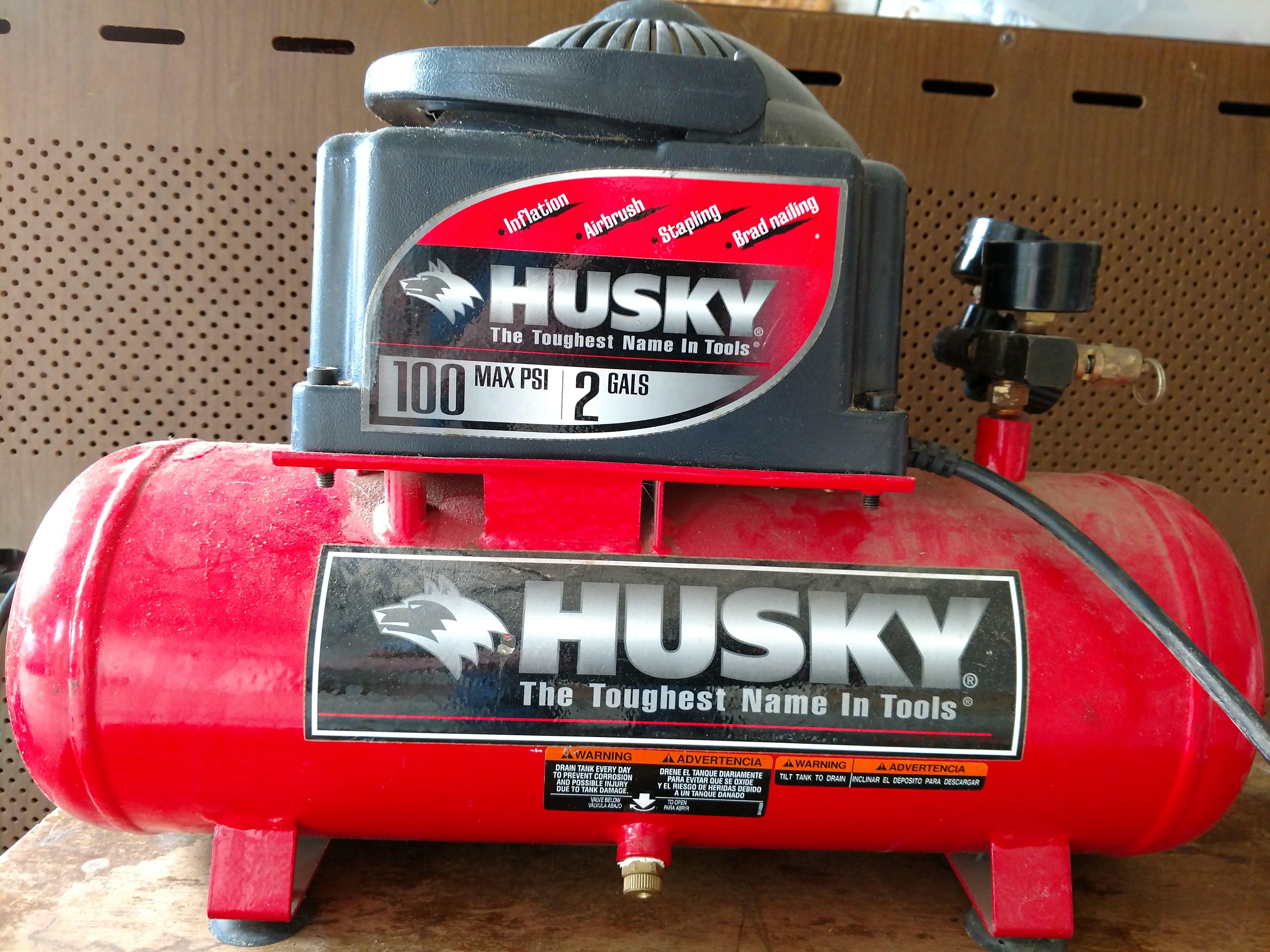 Husky HHD2NK air compressor. for Sale in Maricopa AZ OfferUp