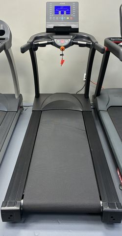 True Fitness Performance 3000 Treadmill with LED Console Floor Model Sale Like New!