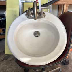 Zinc con faucet incluido en buenas condiciones