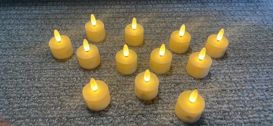 Flameless LED Tea Light Candles Set of 12