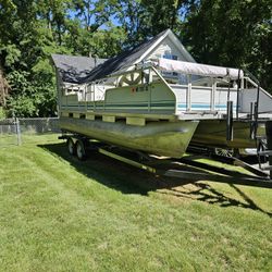 1993 Sylvan Northwood Pontoon Boat