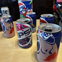 Collector Antique Pepsi And Miller Lite Cans