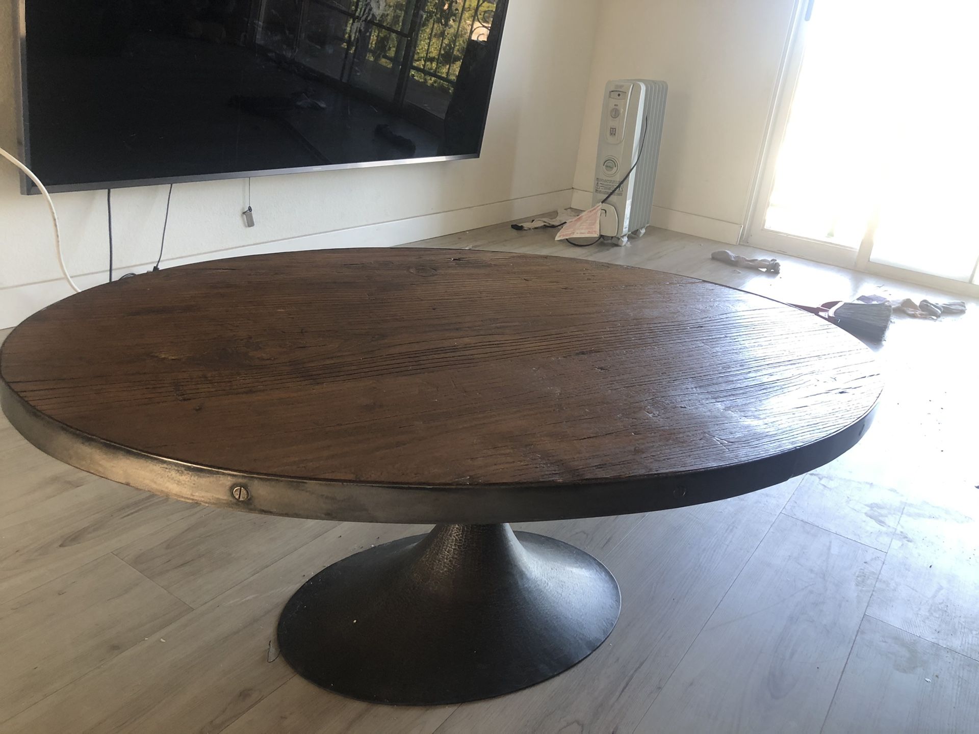 Restoration Hardware AERO RECLAIMED ELM OVAL COFFEE TABLE new 1145 for