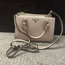 Michael Kors Satchel 