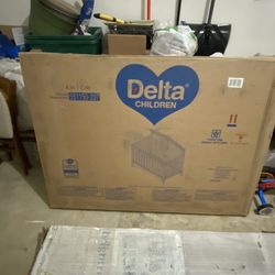 Delta Children® Emerson 4-in-1 Convertible Crib