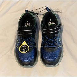 Athletic BYB AW ATH Light Up Blue Unisex Kids Sneakers Memory Foam Size 4