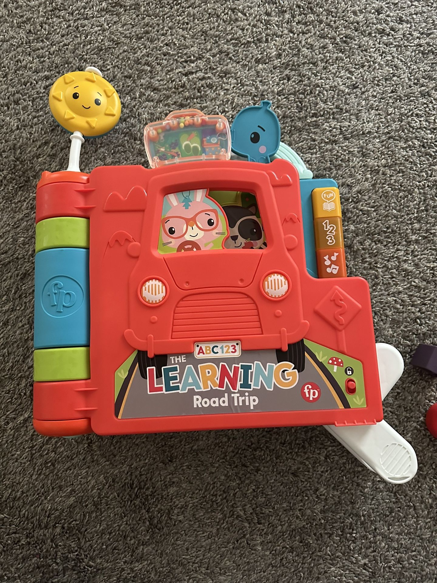 Fisher price Sit To Stand Giant Activity Book