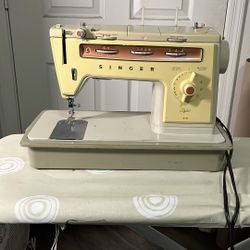 Singer Sewing Machine