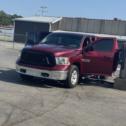 RAM 1(contact info removed) 4x4 5.7 V8