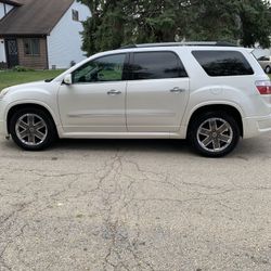 2012 GMC Acadia