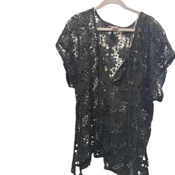 Black Floral Lace Kimono Cover-Up