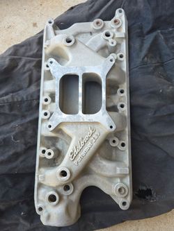 Edelbrock performer 289