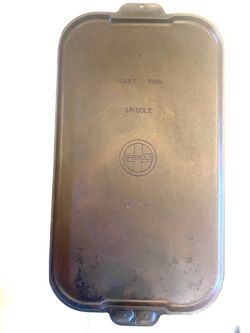Griswold No. 8 Cast Iron Griddle 908A