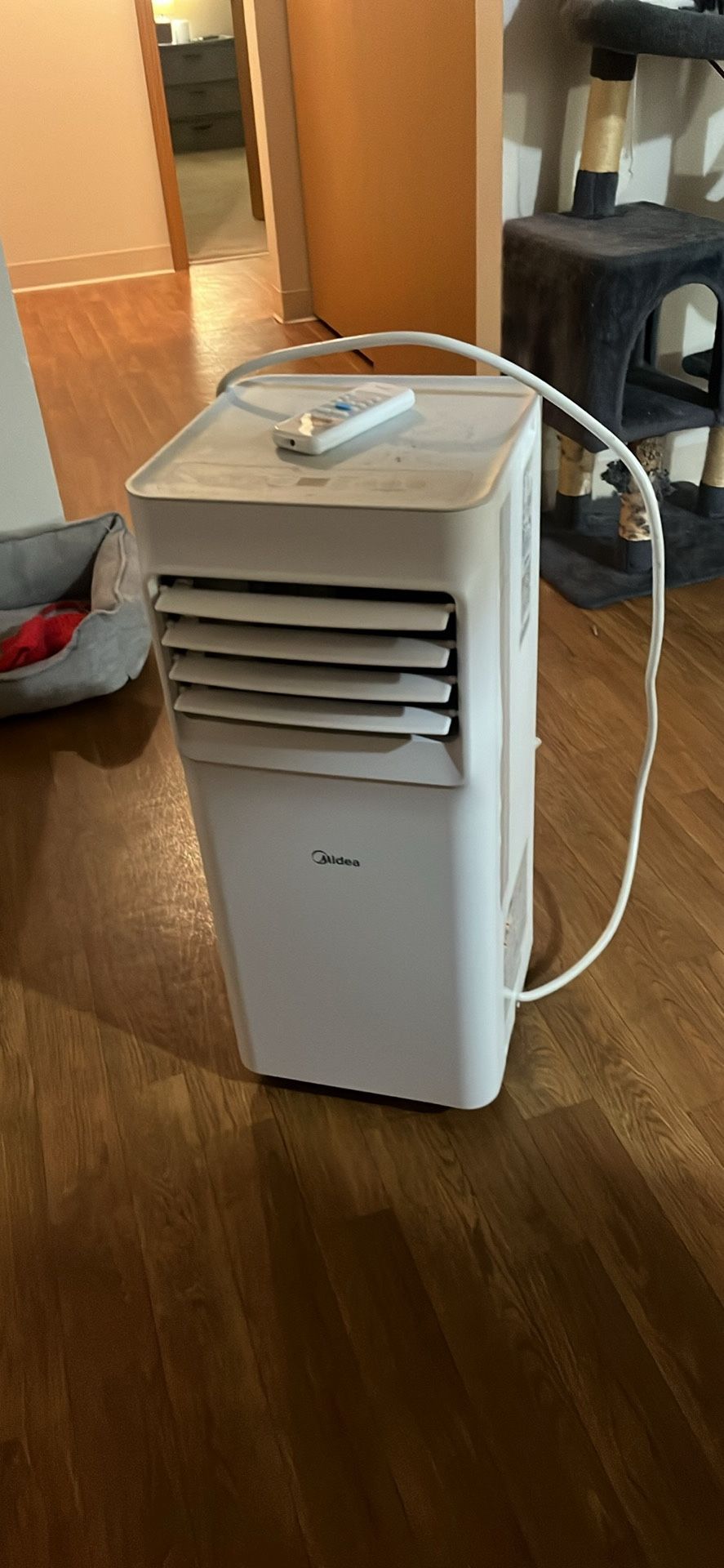 Midea AC