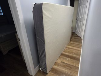 Box Spring/ Bed Base - Queen Size
