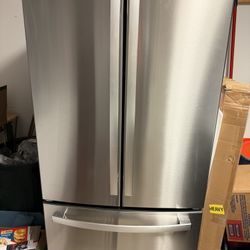 GE Refrigerator 