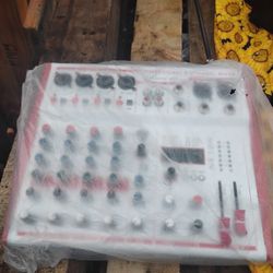 Yamnweo Six Channel Mixer Brand New 