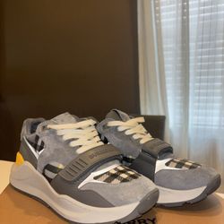 Burberry Sneakers Shoes Size 10