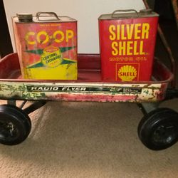 Vintage Collectible Radio Flyer Wagon 