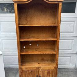 Solid ornate solid Mexican pine wood 5-layer shelf bookcase cabinet w/ molding.  12 1/2 deep x 36L x 78H.