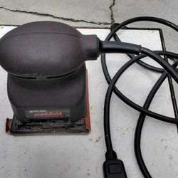 Black  & Decker  Guick Finish Power Sander