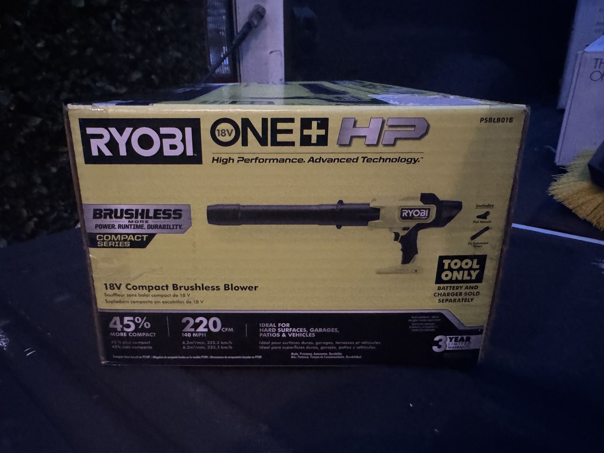 RYOBI 18V ONE+ Compact Blower