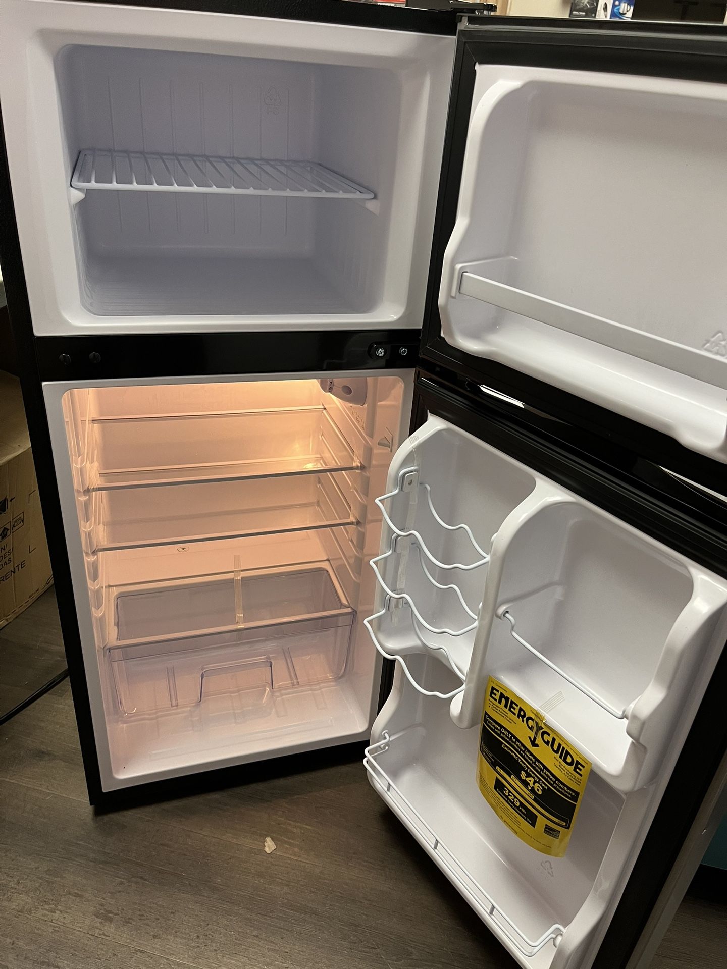 New Refrigerator Top Freezer
