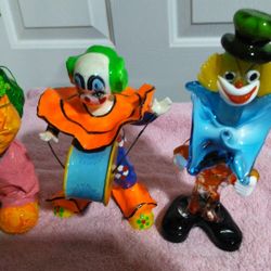3 Colorful Clowns 