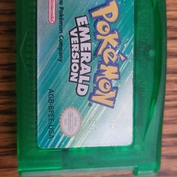 Gameboy Advance Pokemon Emerald