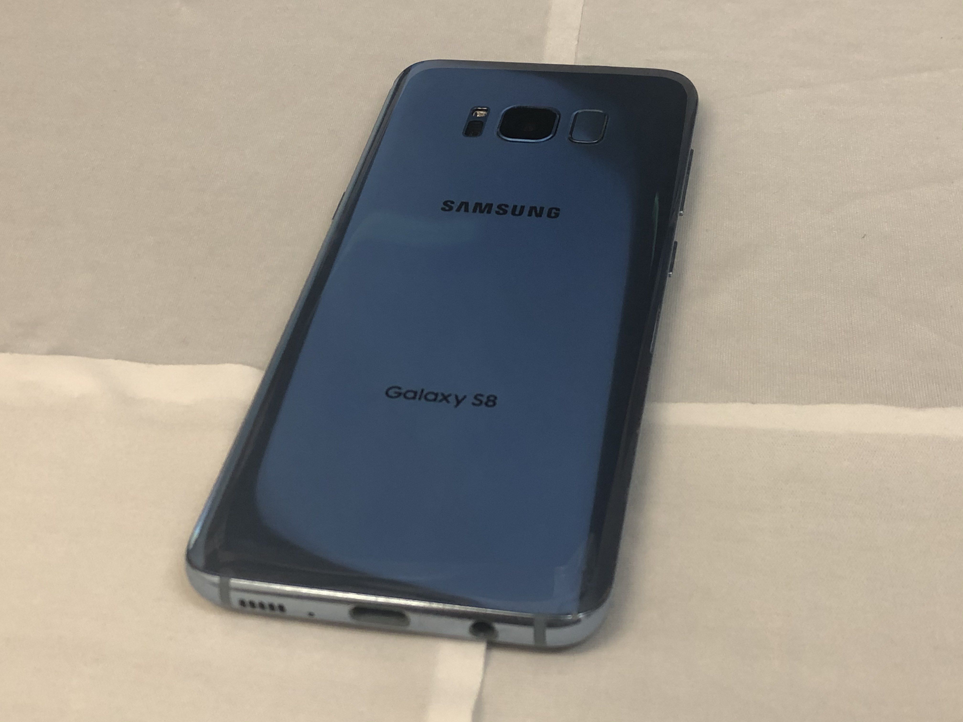 Samsung Galaxy S8 64GB || Blue || *UNLOCKED* for AT&T / Cricket / T-Mobile / MetroPCS / Simple Mobile / Sprint / Verizon / others WORLWIDE