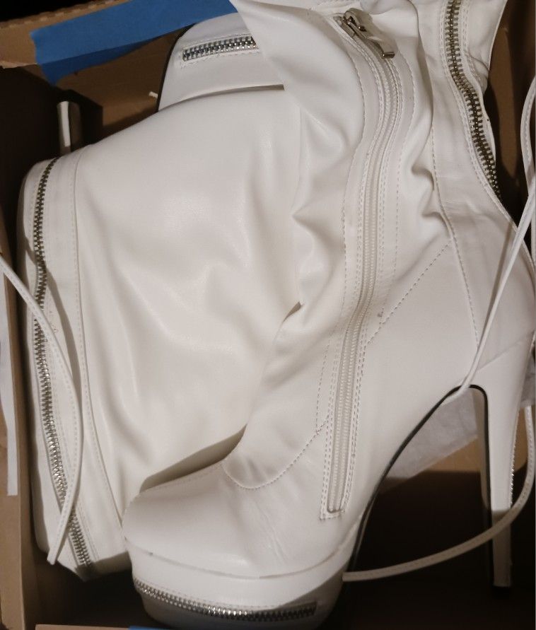 White Thigh High Boots Size 8 1 /2