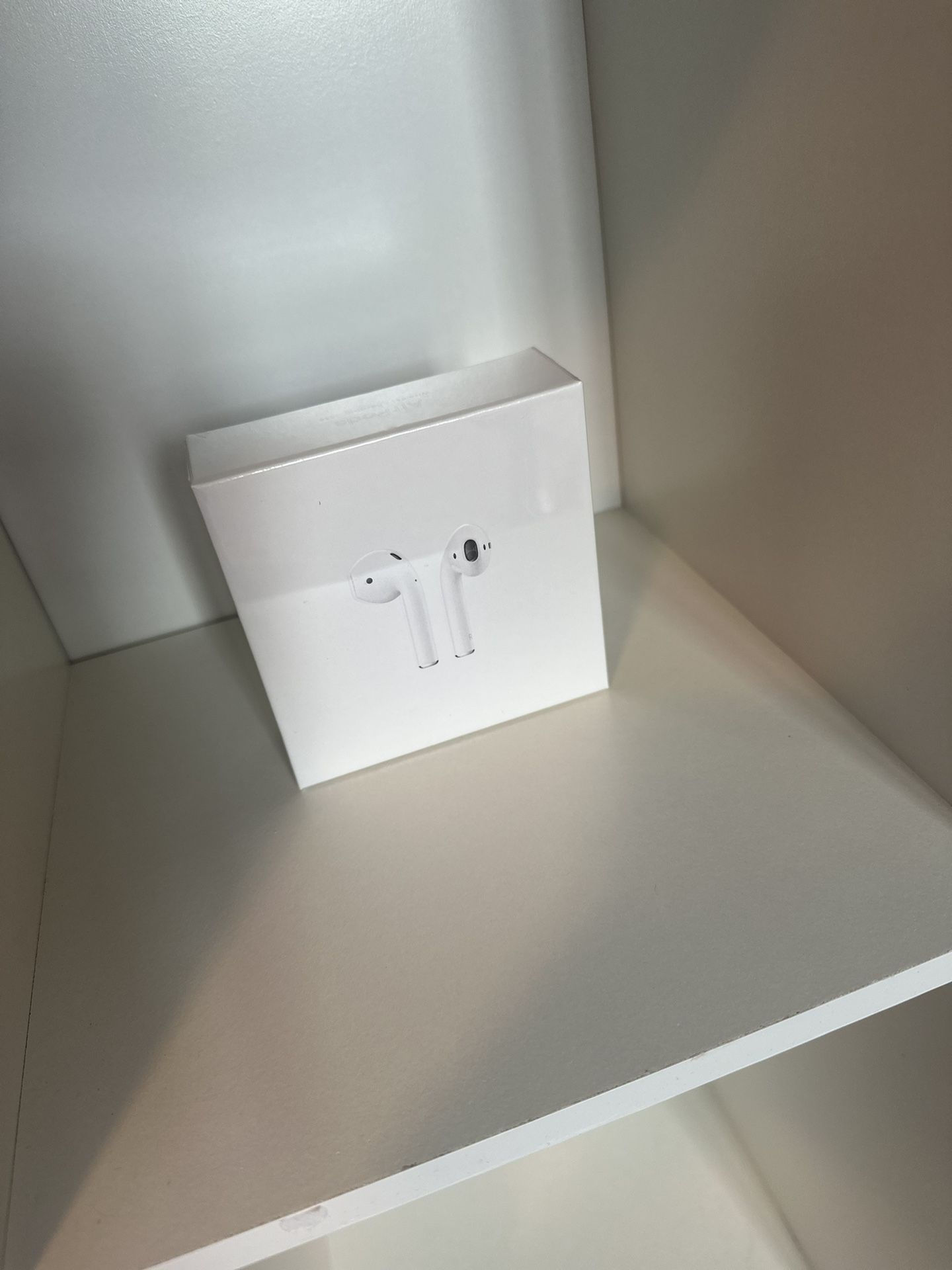 Brand new Airpods 2 with charger