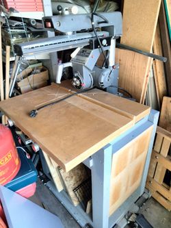Radial Arm Saw