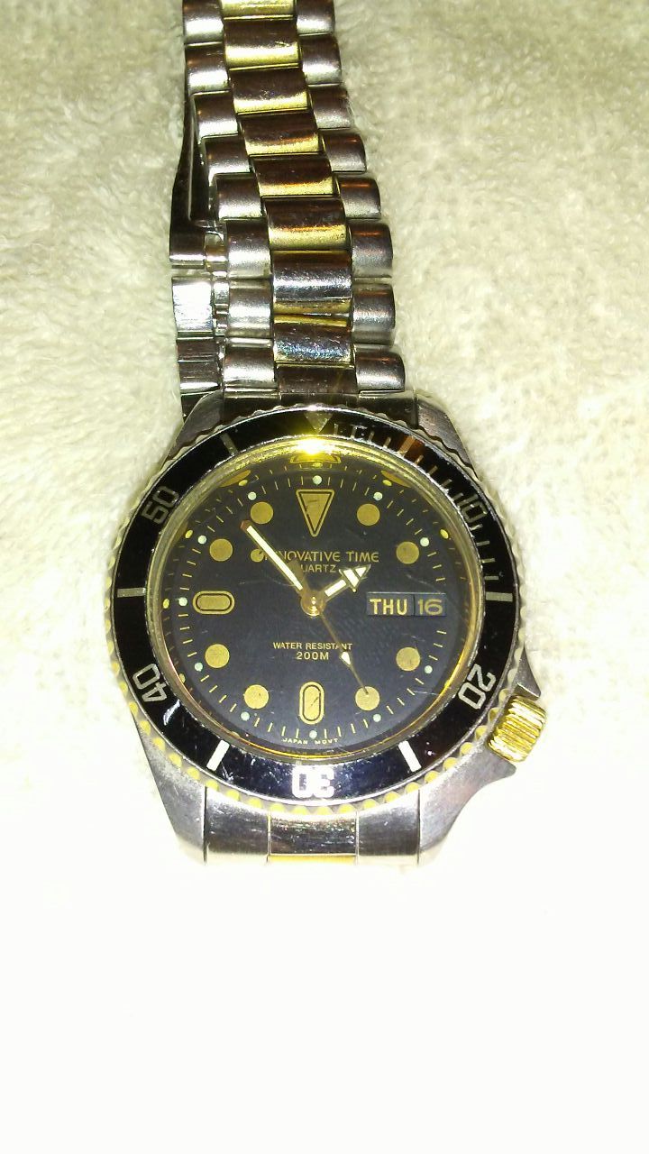 Innovative Time quartz watch