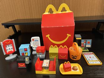 McDONALD'S Lil Mcdonalds Minature Kids HAPPY MEAL TOYS Lot of 12 Figures (2025)