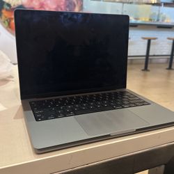 Macbook Pro 14