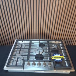 Bosch 800 Series, 30" Gas Cooktop, 5 Burners, Stainless Steel (NGM8056UC-D-0270)