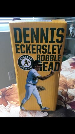 DENNIS ECKERSLEY BOBBLEHEAD