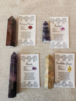 ✨ Natural Crystal Tower Bundle – 5 Piece Set + Info Cards ✨