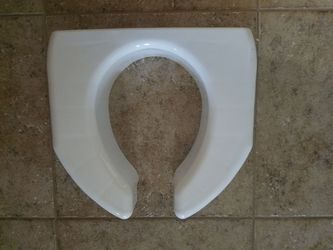 TOILET SEAT RISER