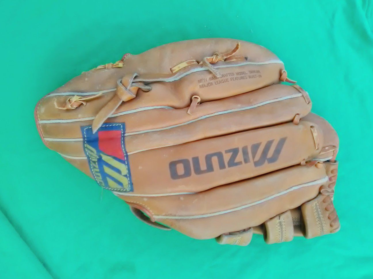 Baseball and softball glove