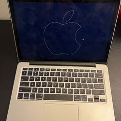 13" Apple MacBook Pro Retina 2015 2.7GHz Core i5 8GB RAM 128GB SSD.