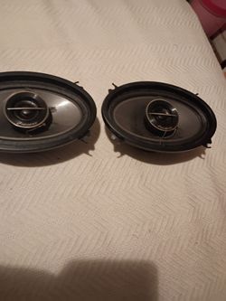 Pioneer 4x6 speakers