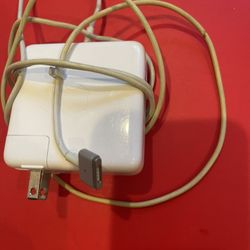 Apple 85W MagSafe 2 Power Adapter
