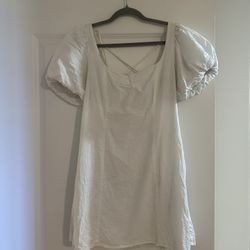 White Dress - L