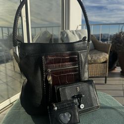 Black Brighton Leather Shoulder Bag With brown Alligator Leather Pocket