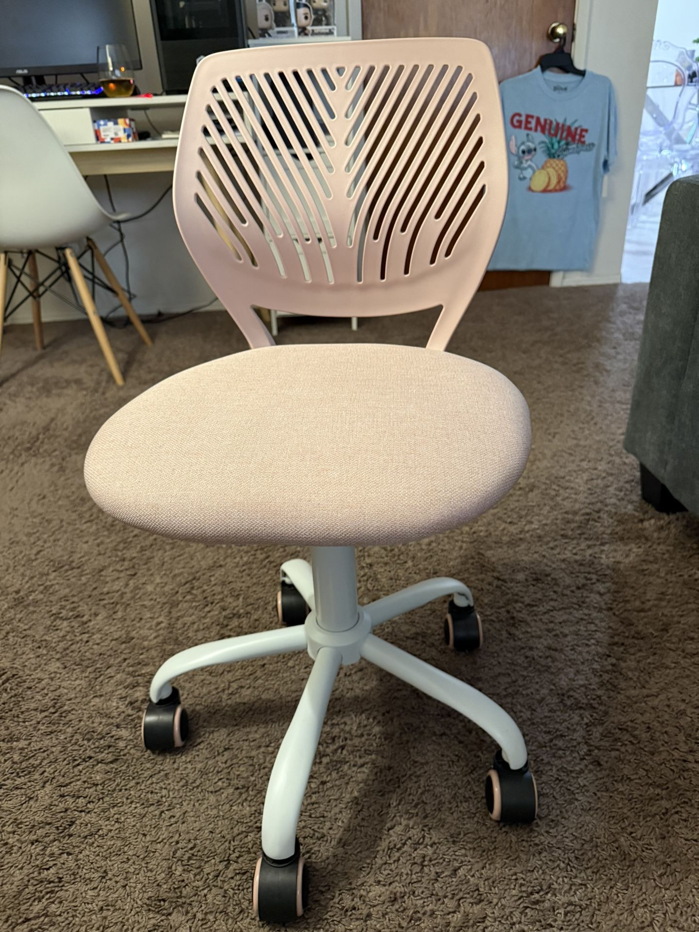 Small pink office chair