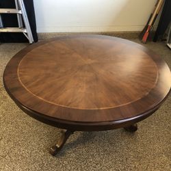 Pedestal Dining Table 