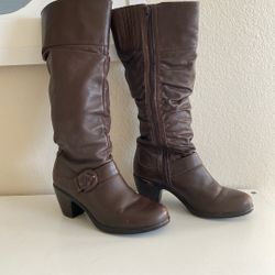 Tall Brown Boot, Size 10