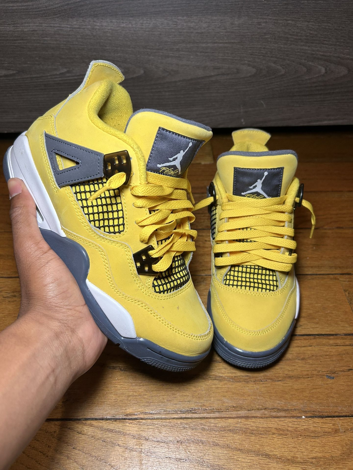 Nike Air Jordan 4 Retro “Lightning” (2021)